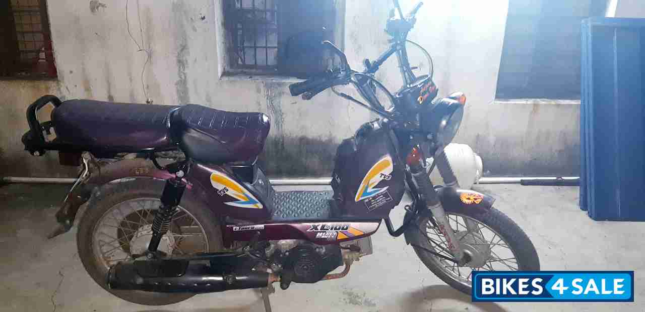 TVS XL 100 Heavy Duty i-TOUCHstart TVS XL 100 Heavy Duty i-TOUCHstart