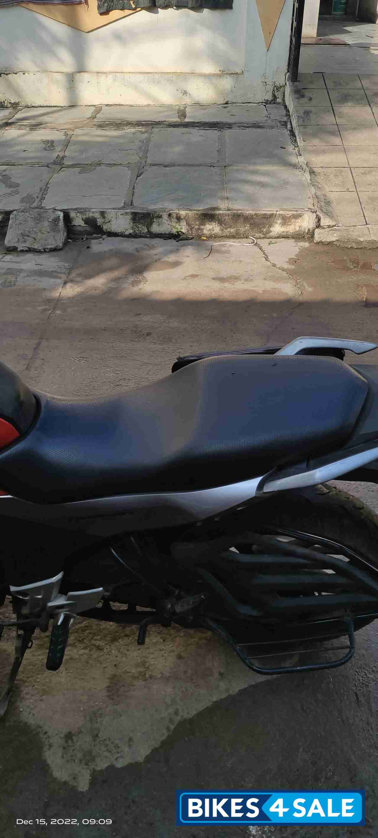 Honda CB Hornet 160R