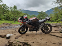 Red Yamaha YZF R15 V3