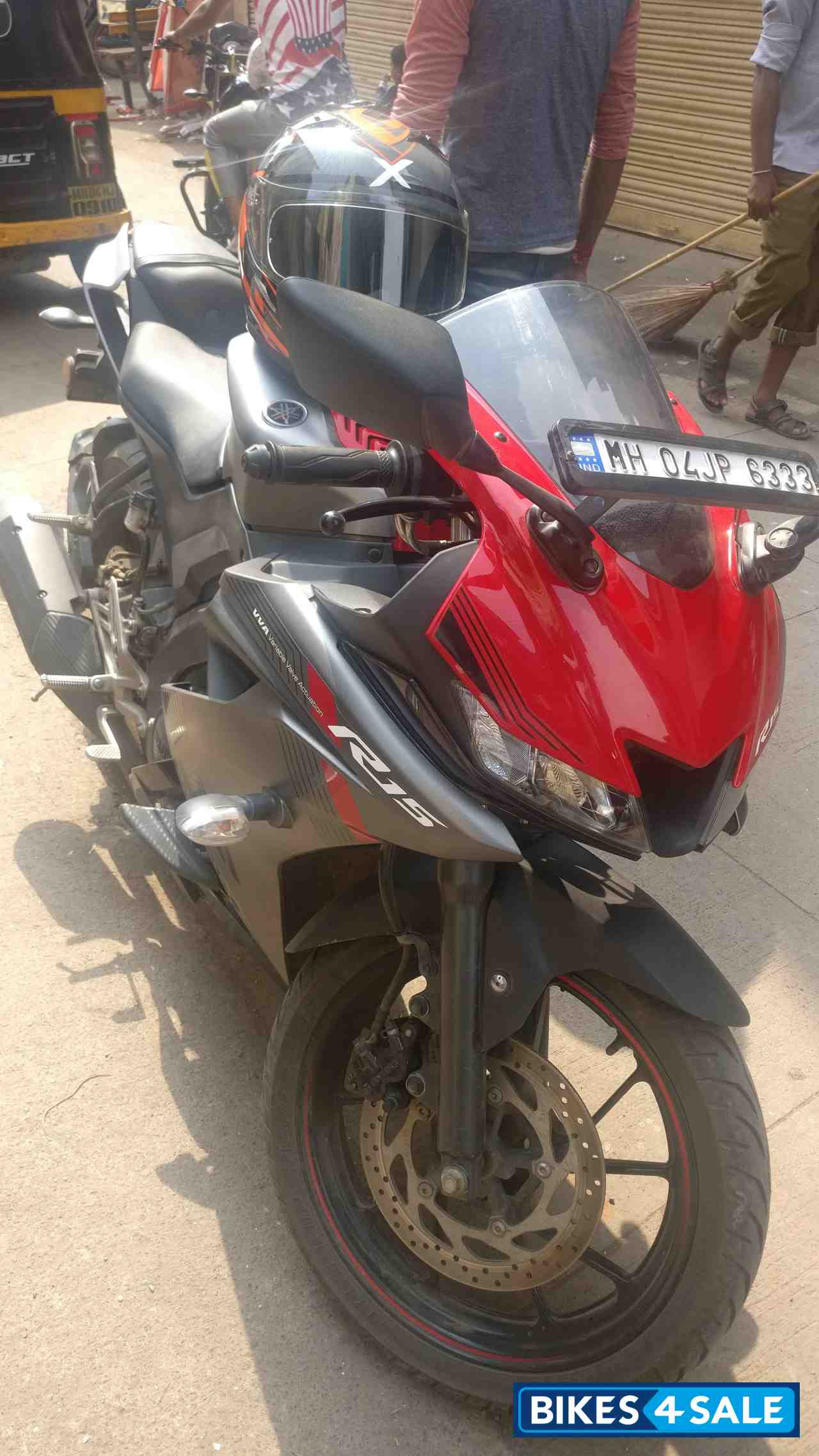 Red Yamaha YZF R15 V3 Red Yamaha YZF R15 V3