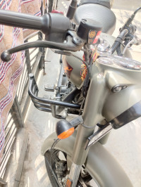 Royal Enfield Classic 350 Dual Channel BS6