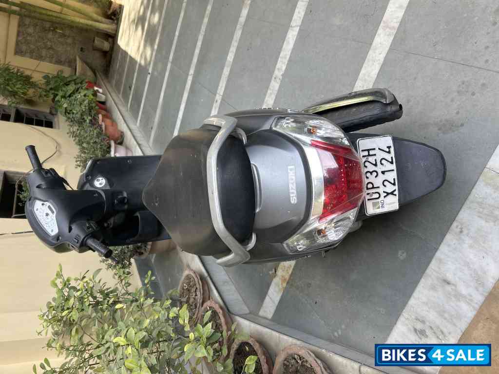 Matt Silver Suzuki Access 125 BS6