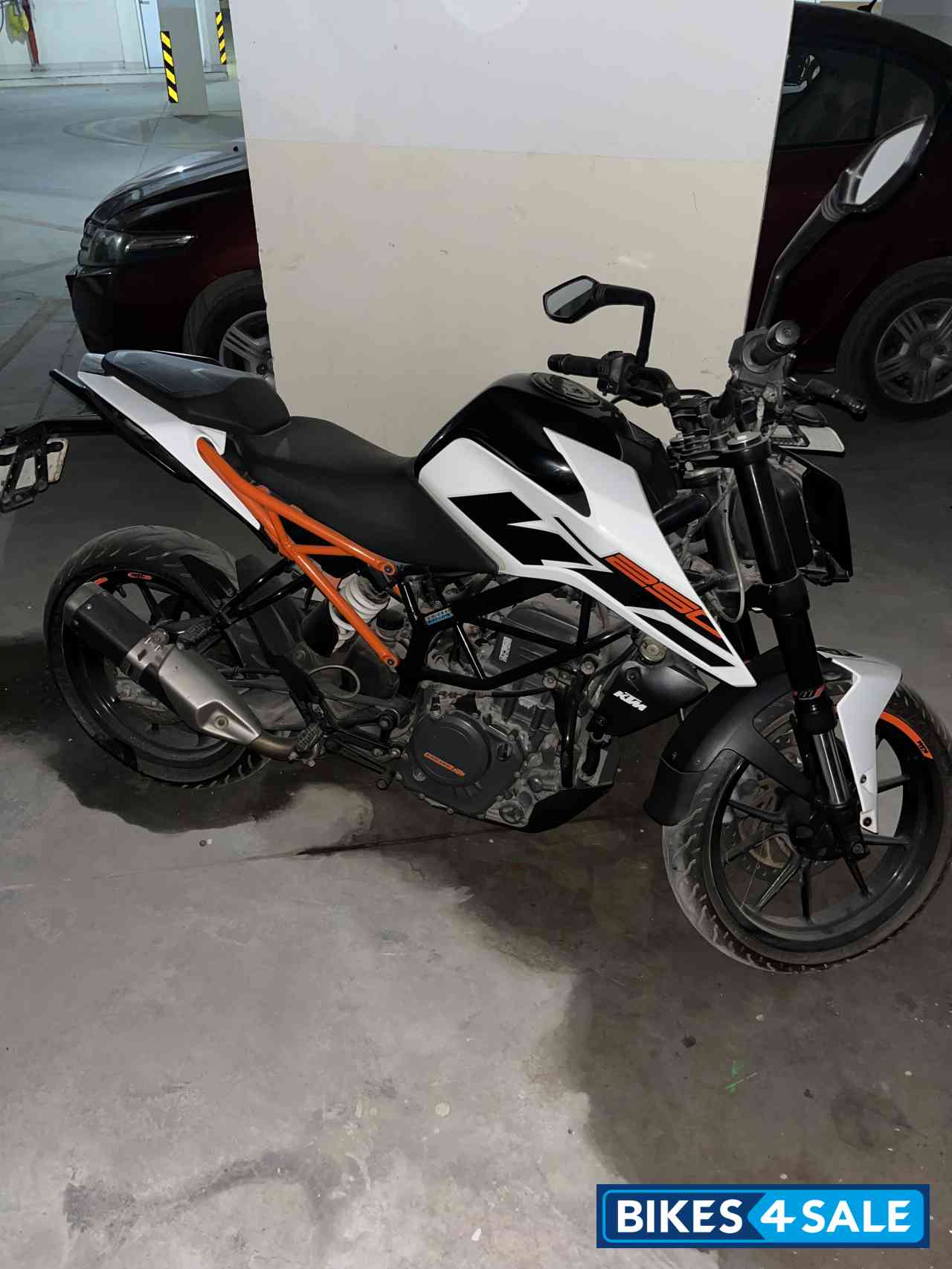 White KTM Duke 250