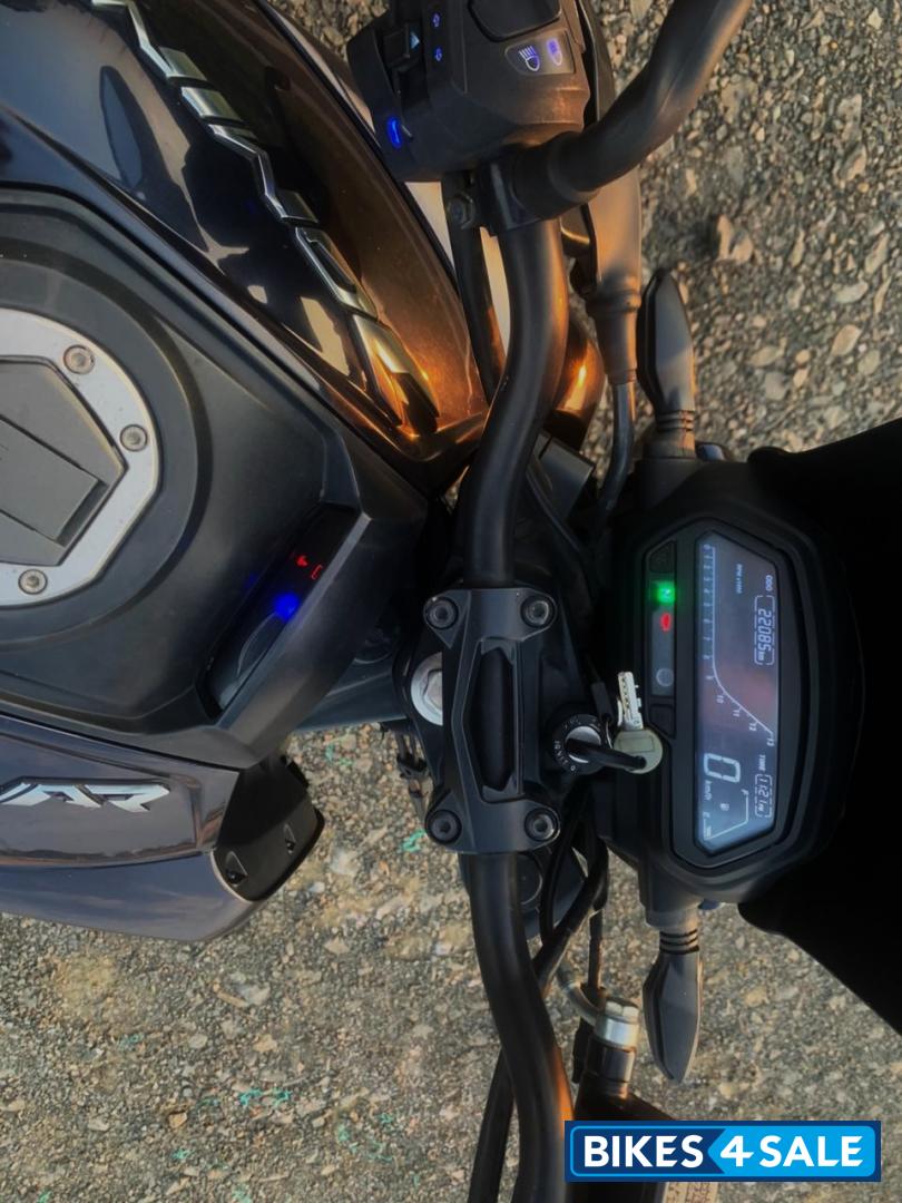 Bajaj Dominar 400 Disc