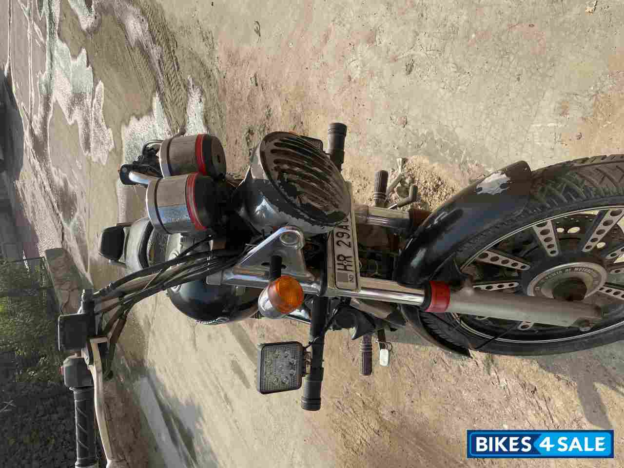 Royal Enfield Thunderbird 350