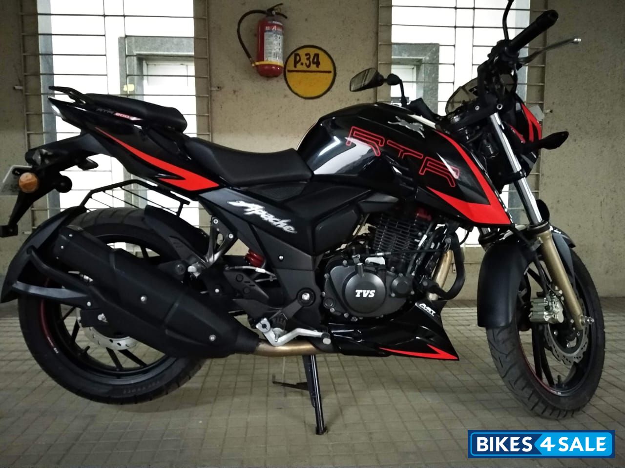 Black & Red TVS Apache RTR 200 4V ABS Race Edition 2.0