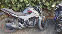 Pearl Silver White Hero Xtreme 160R BS6