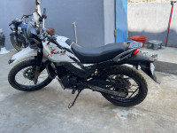 Hero XPulse 200 BS6