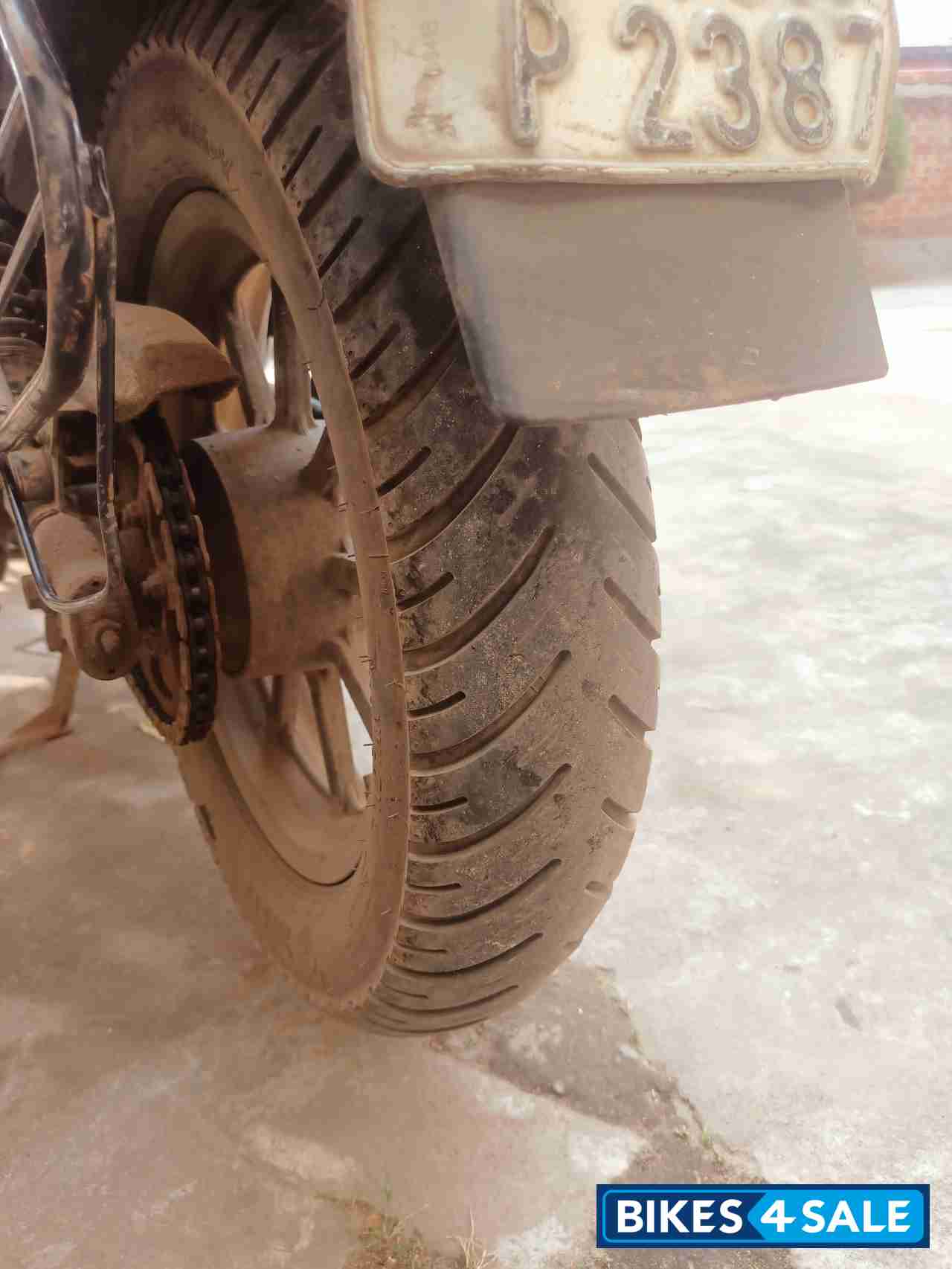 Bajaj Avenger Street 150