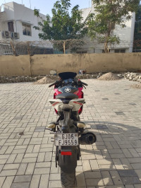 Yamaha YZF R15 V2 2012 Model