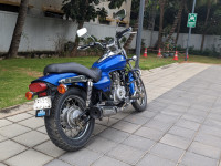 Bajaj Avenger 220 DTS-i