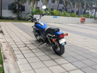 Bajaj Avenger 220 DTS-i