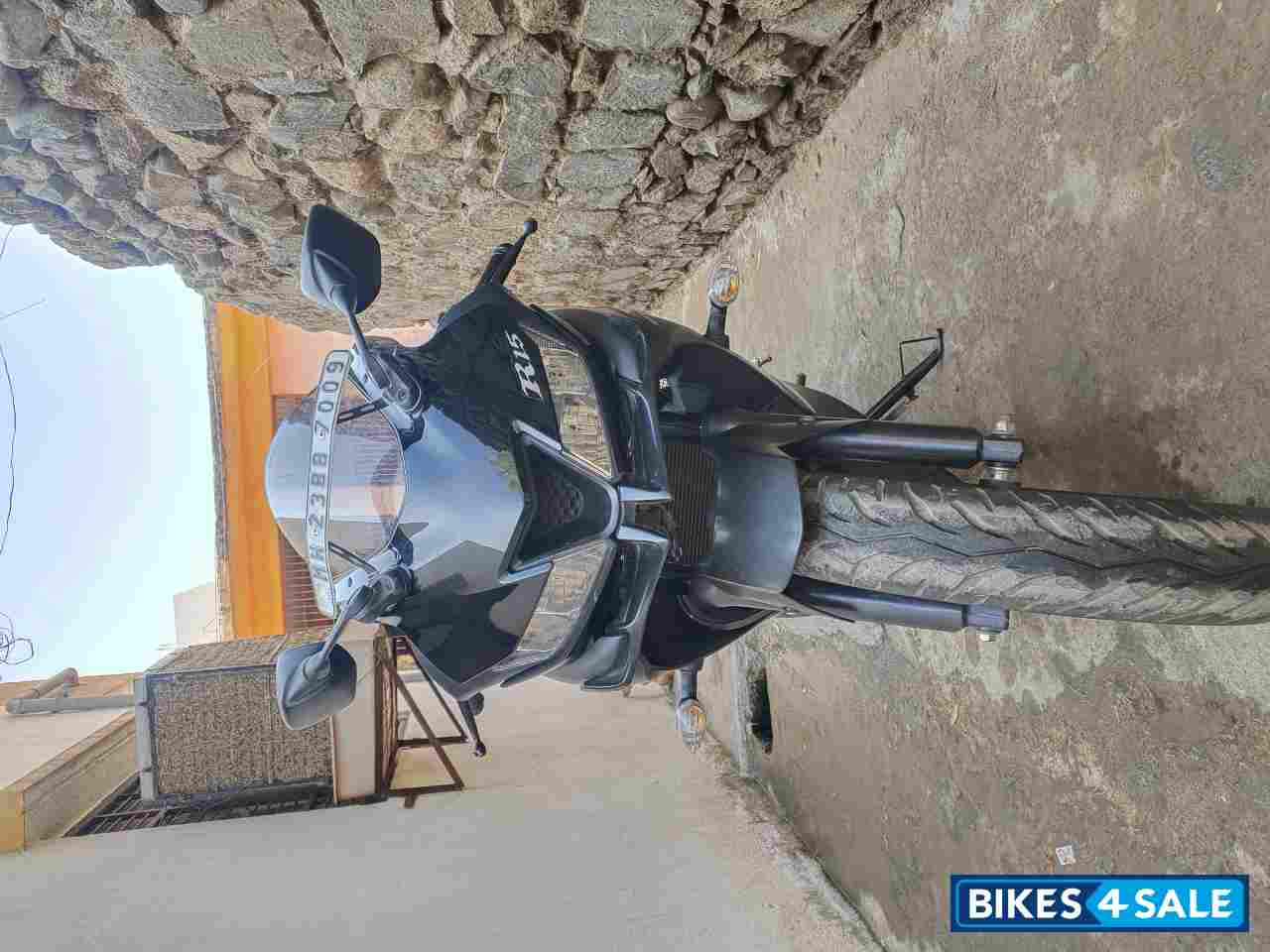 Mat Black 2 Yamaha YZF R15 V3