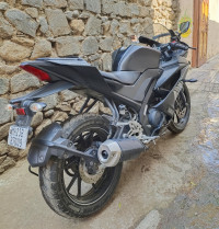 Mat Black 2 Yamaha YZF R15 V3