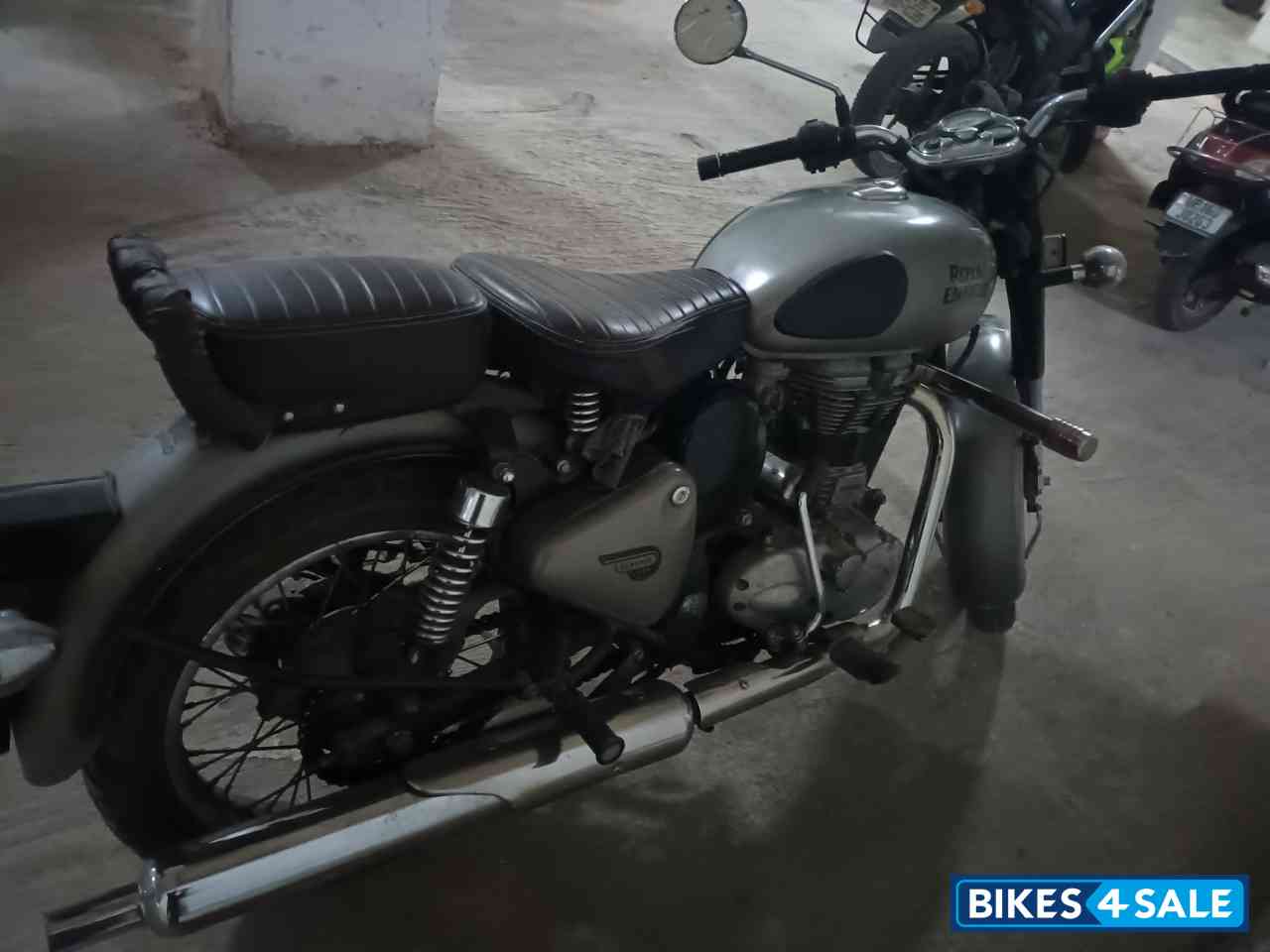 Royal Enfield Classic Gunmetal Grey