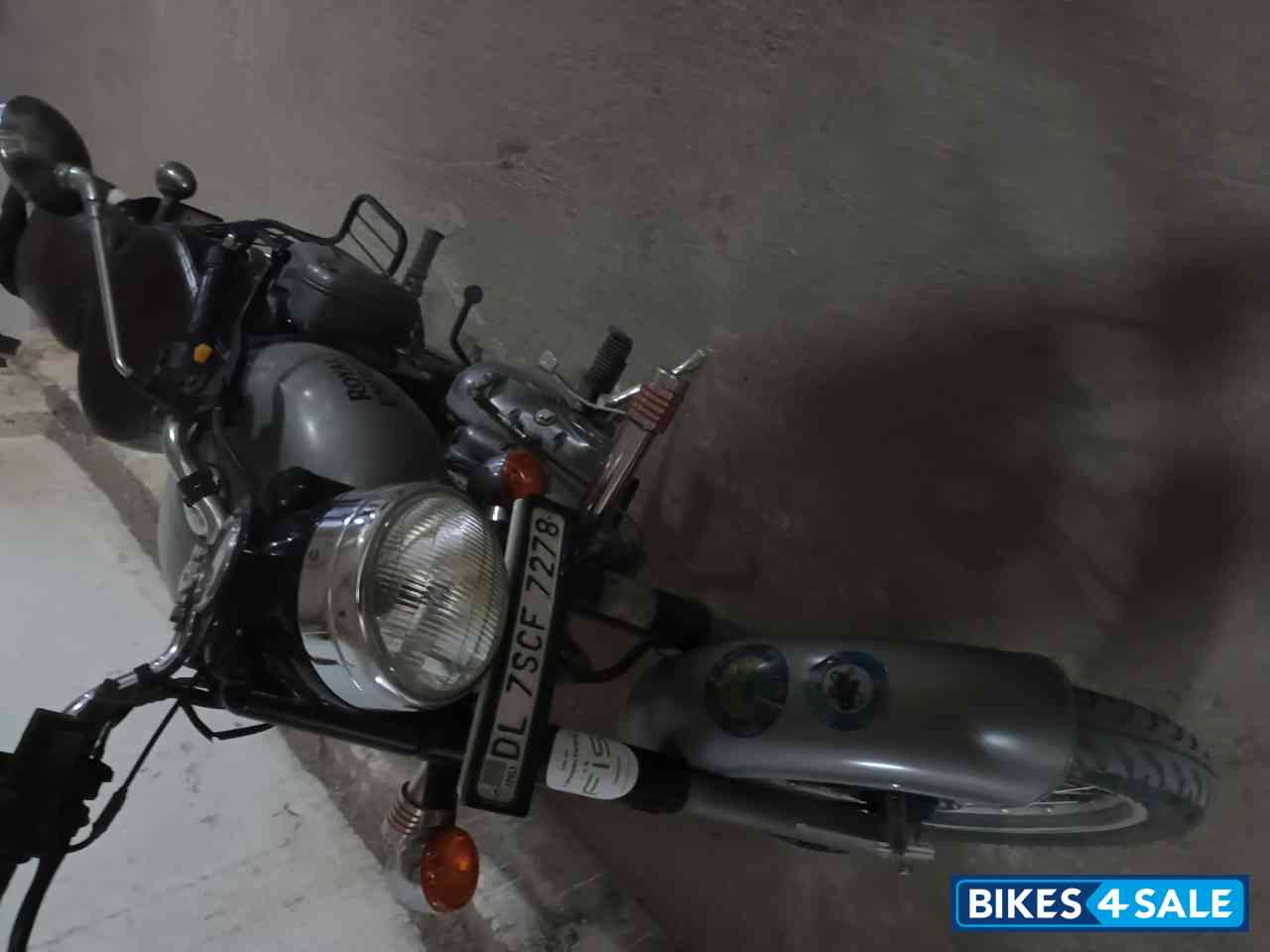 Royal Enfield Classic Gunmetal Grey