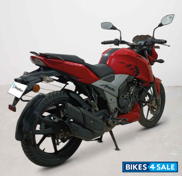 TVS Apache RTR 160 4V