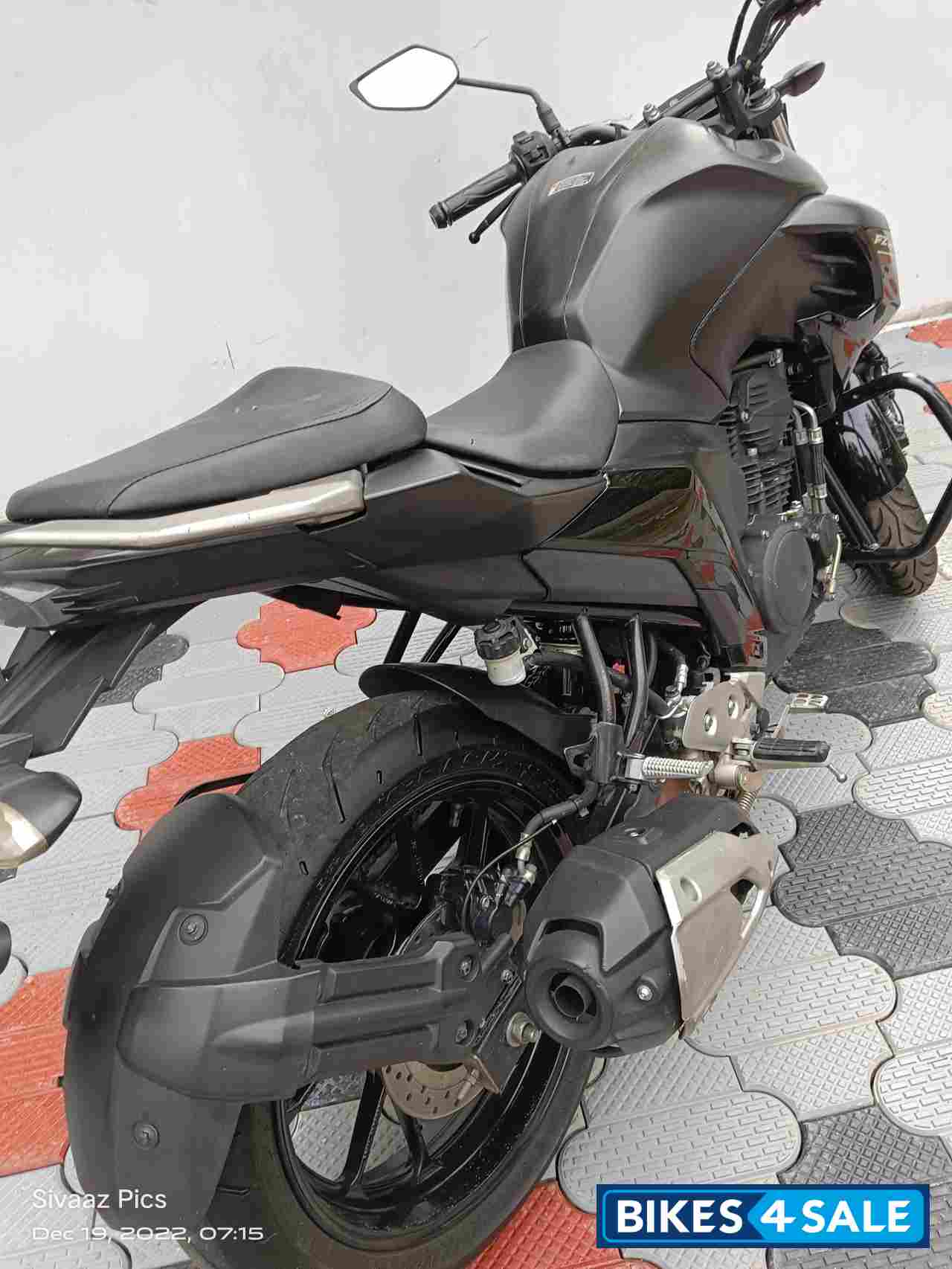 Yamaha FZS 25