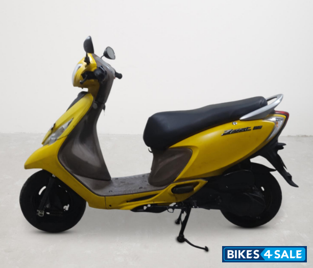TVS Scooty Zest 110 BS6