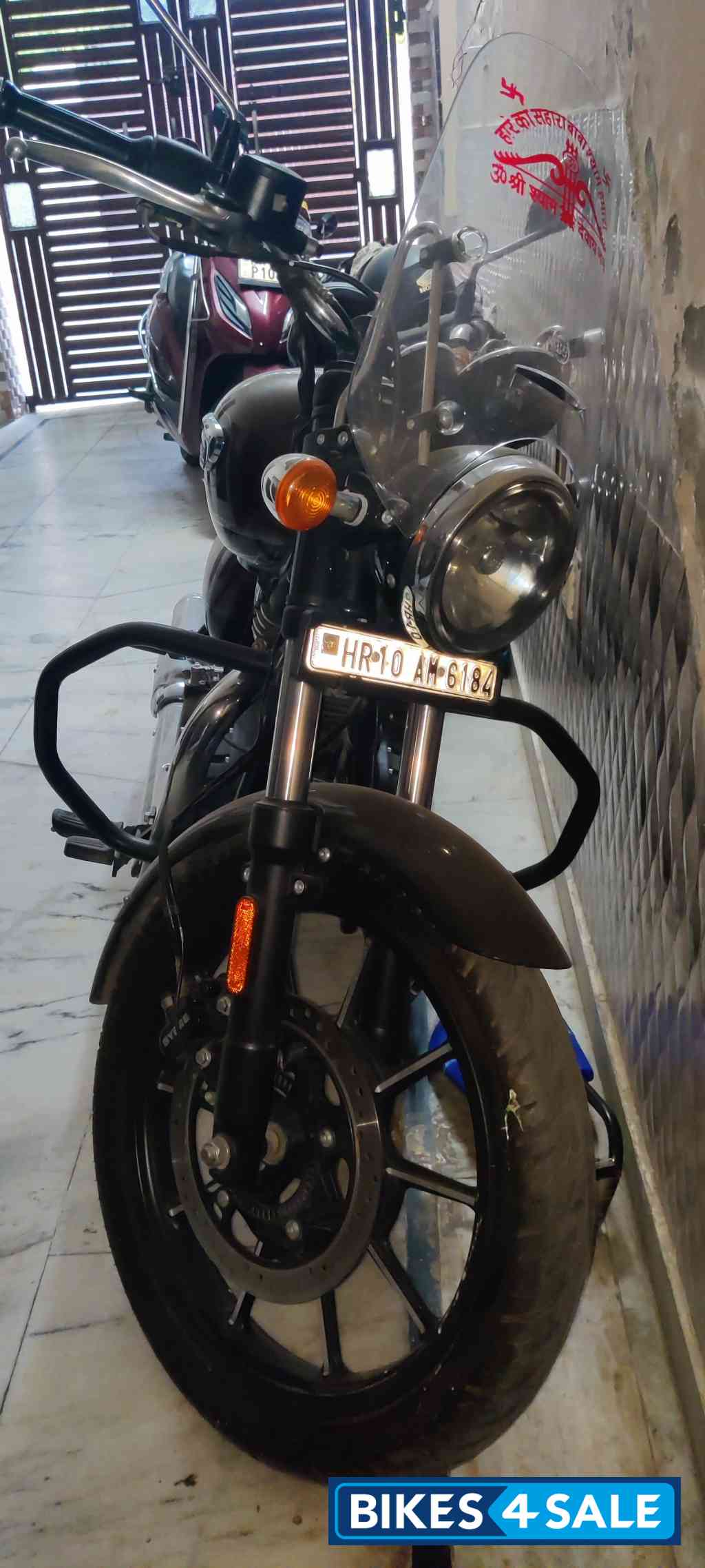 Royal Enfield Meteor 350 Supernova