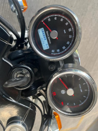 White Royal Enfield Continental GT 650 Twin