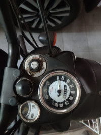 Matt Black Royal Enfield Classic Stealth Black