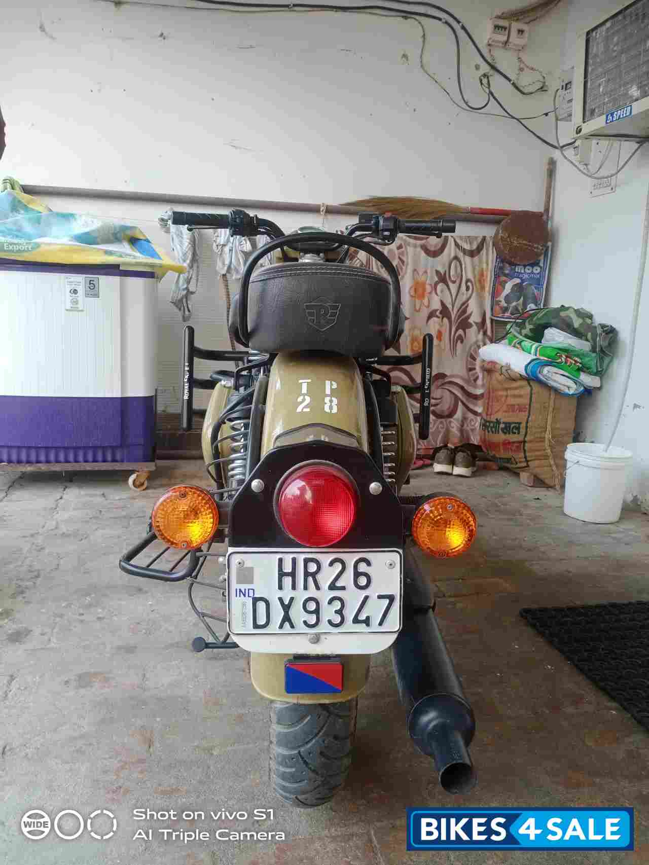 Royal Enfield Classic Desert Storm Royal Enfield Classic Desert Storm