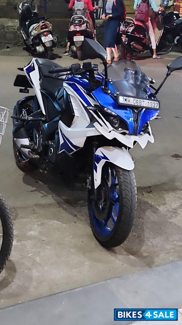 Racing Blue Bajaj Pulsar RS 200