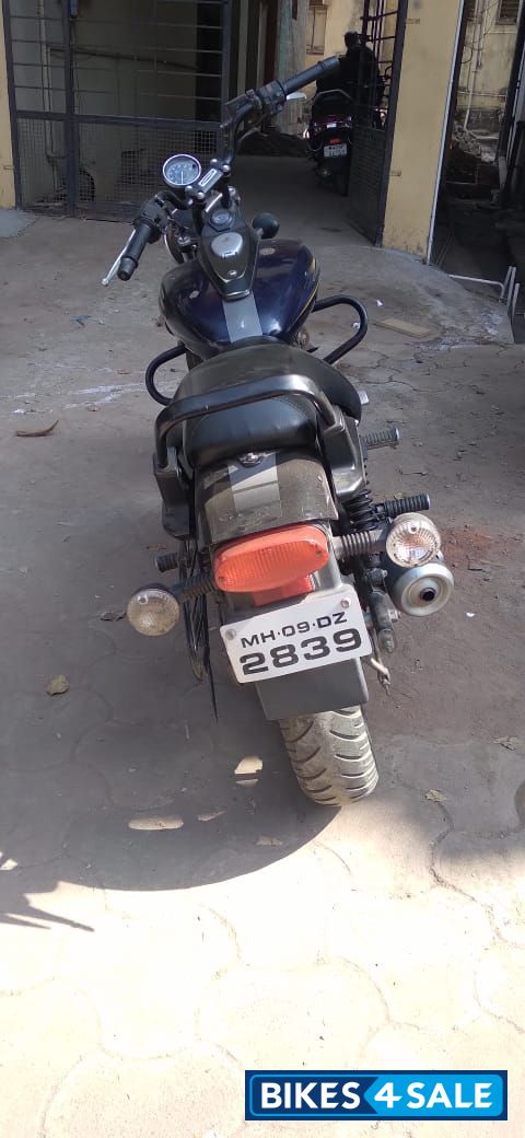 Bajaj Avenger Street 150