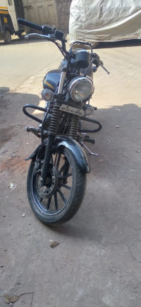Bajaj Avenger Street 150