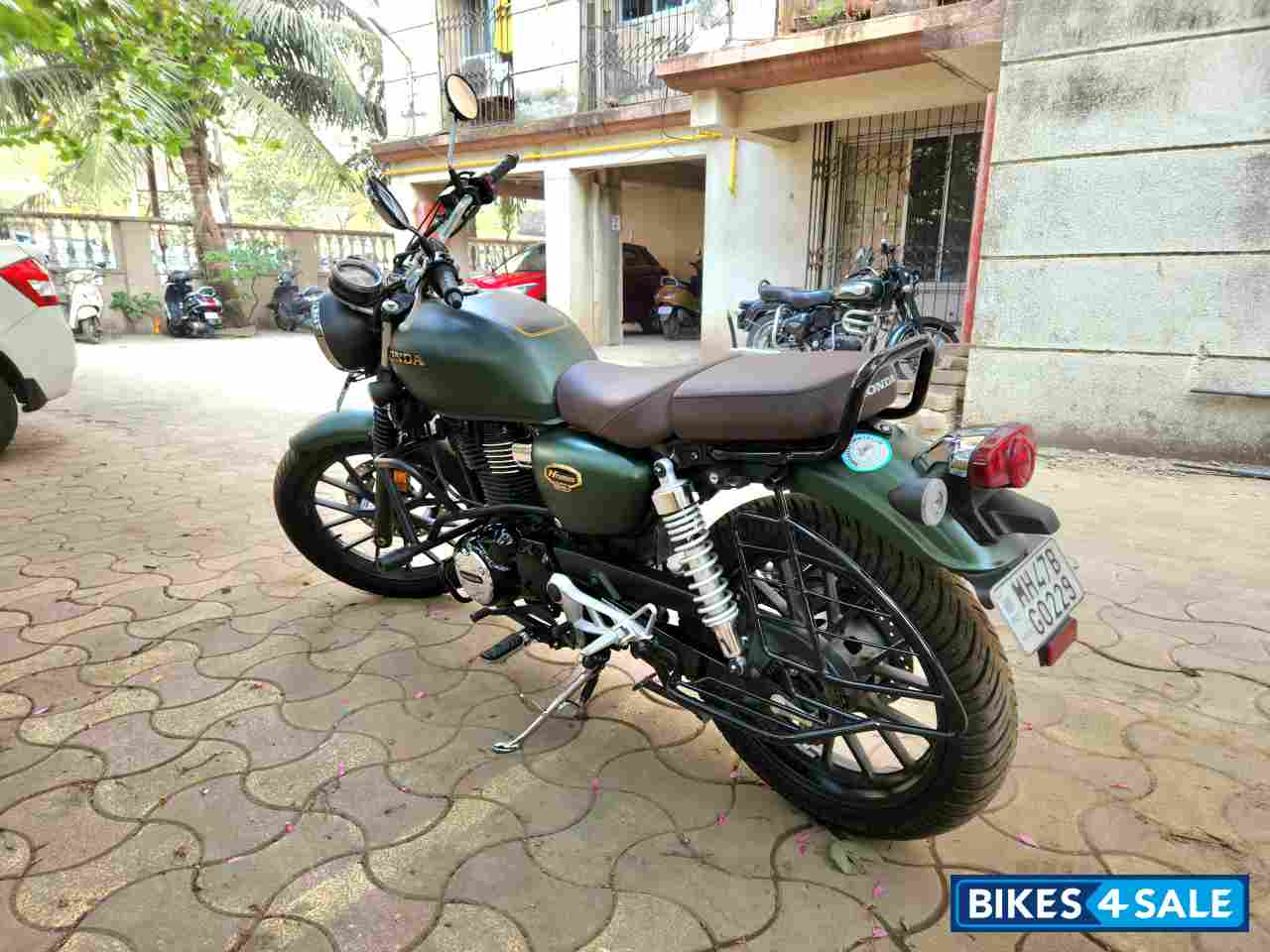 Mat Marshal Green Honda CB350RS CB350