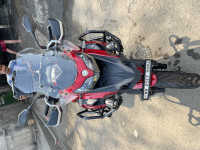 Red Benelli TRK 502