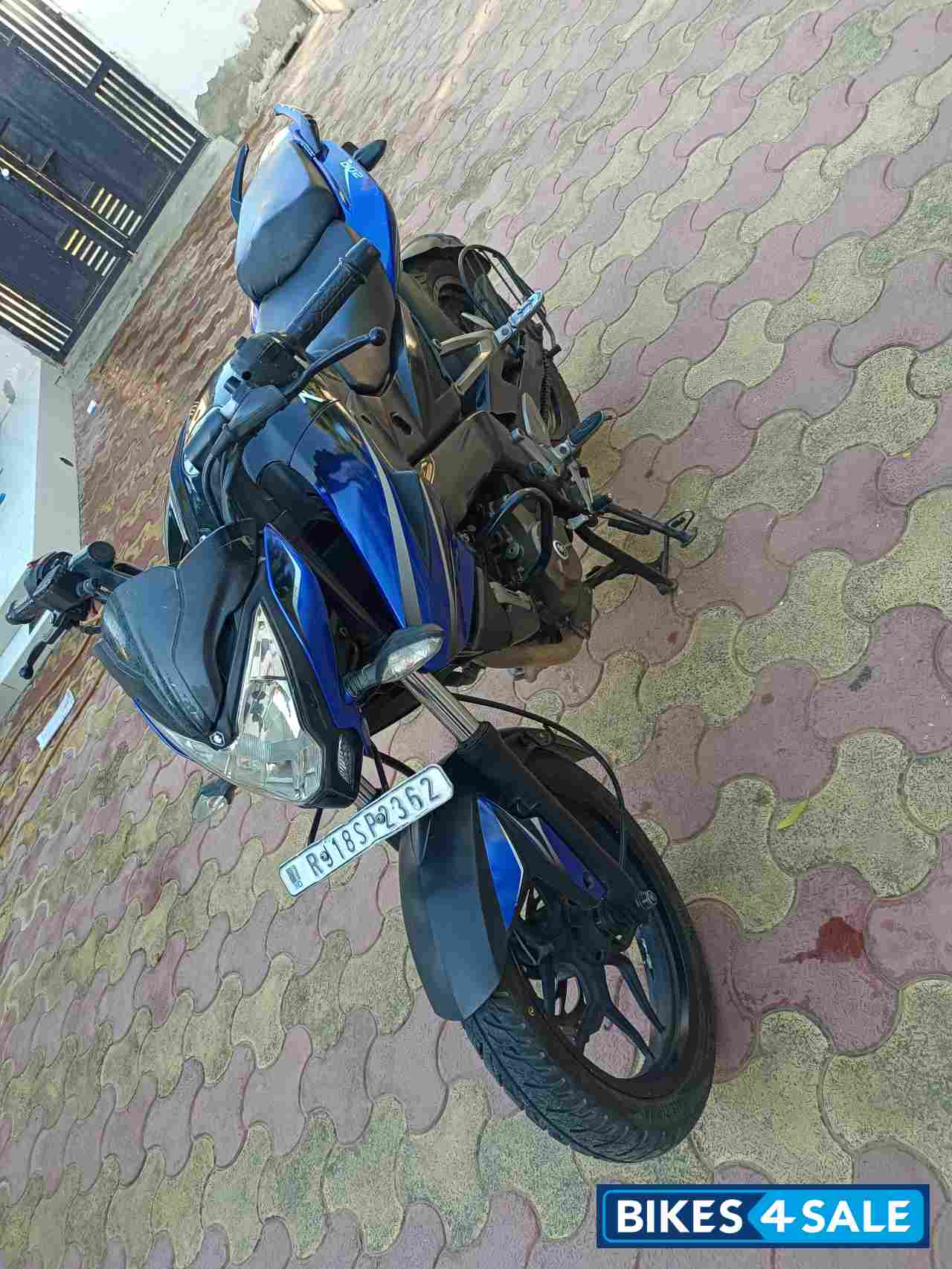 Blue Nd Black Bajaj Pulsar 200 NS