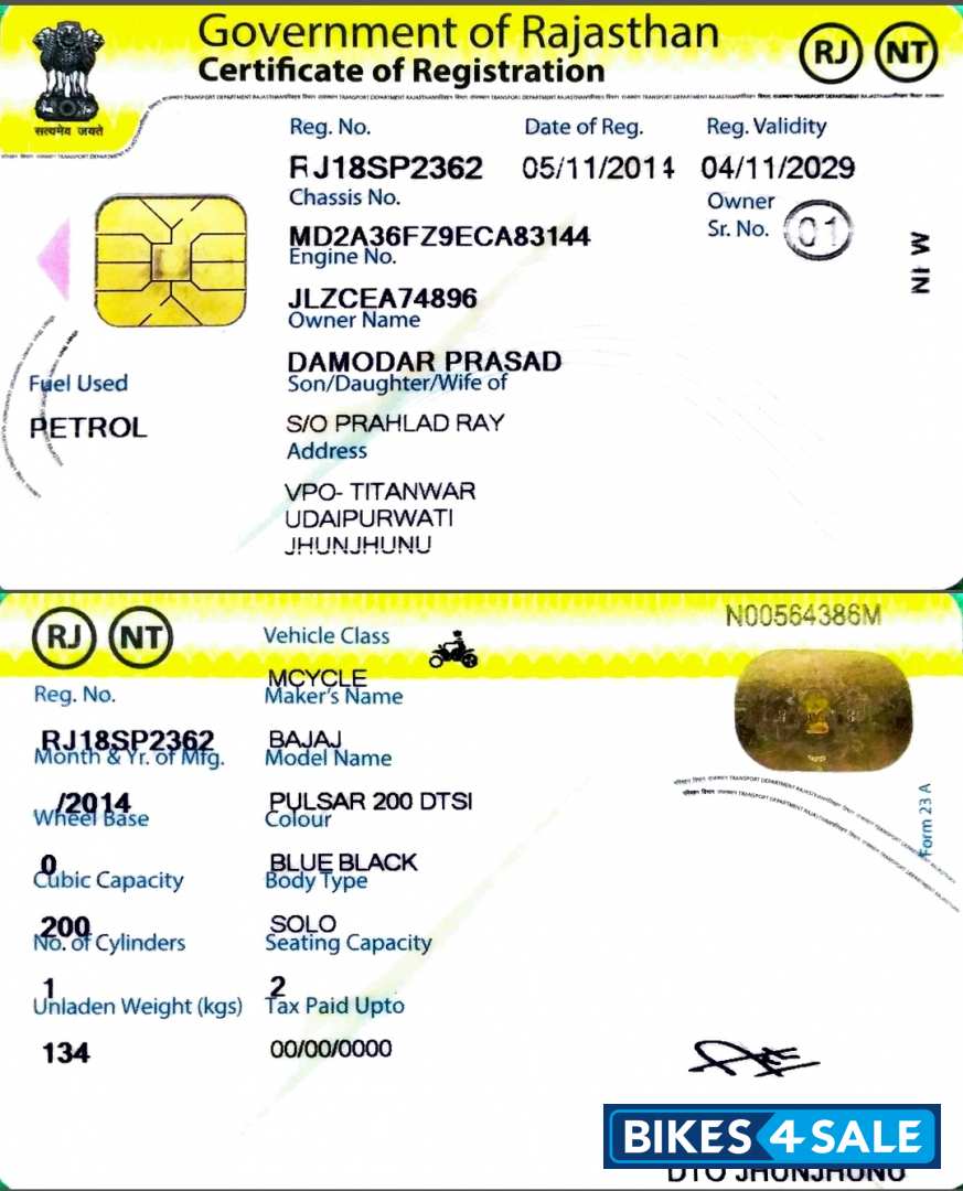Blue Nd Black Bajaj Pulsar 200 NS