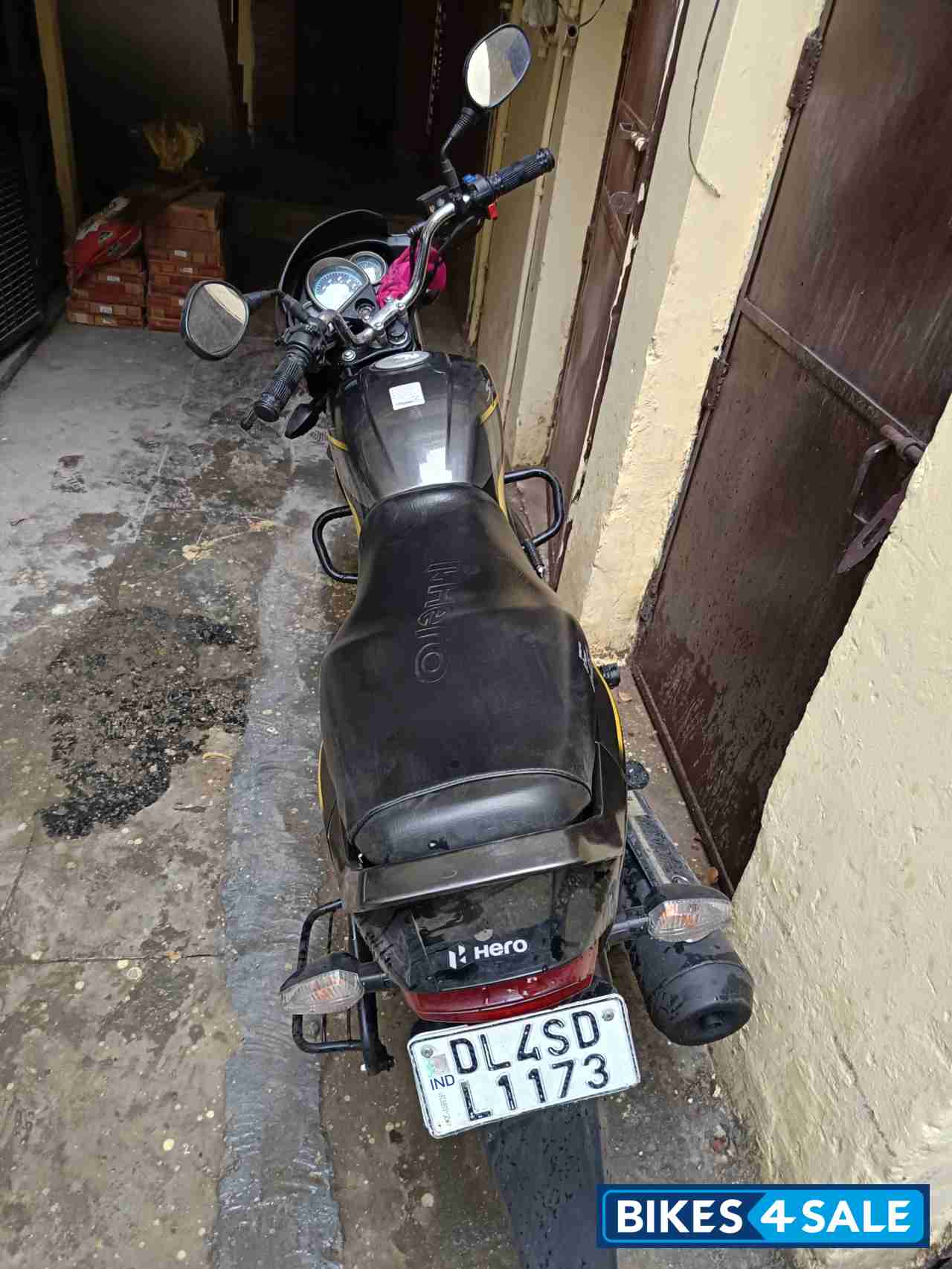 Black With Yellow Hero Super Splendor IBS