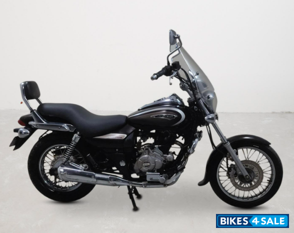 Bajaj Avenger Cruise 220