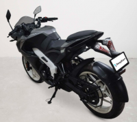Bajaj Pulsar RS 200