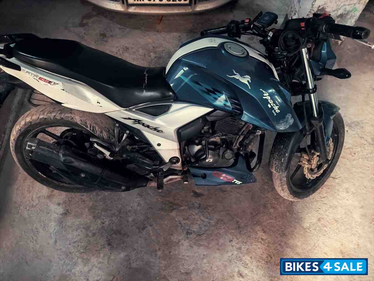 TVS Apache RTR 160 4V