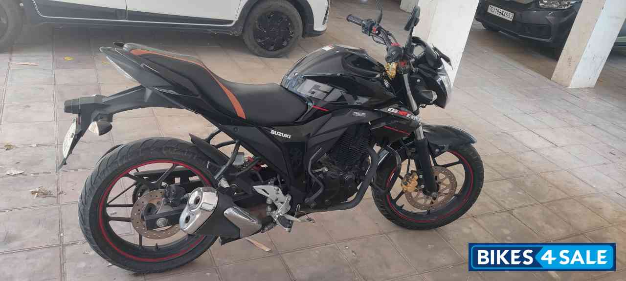 Suzuki Gixxer 150