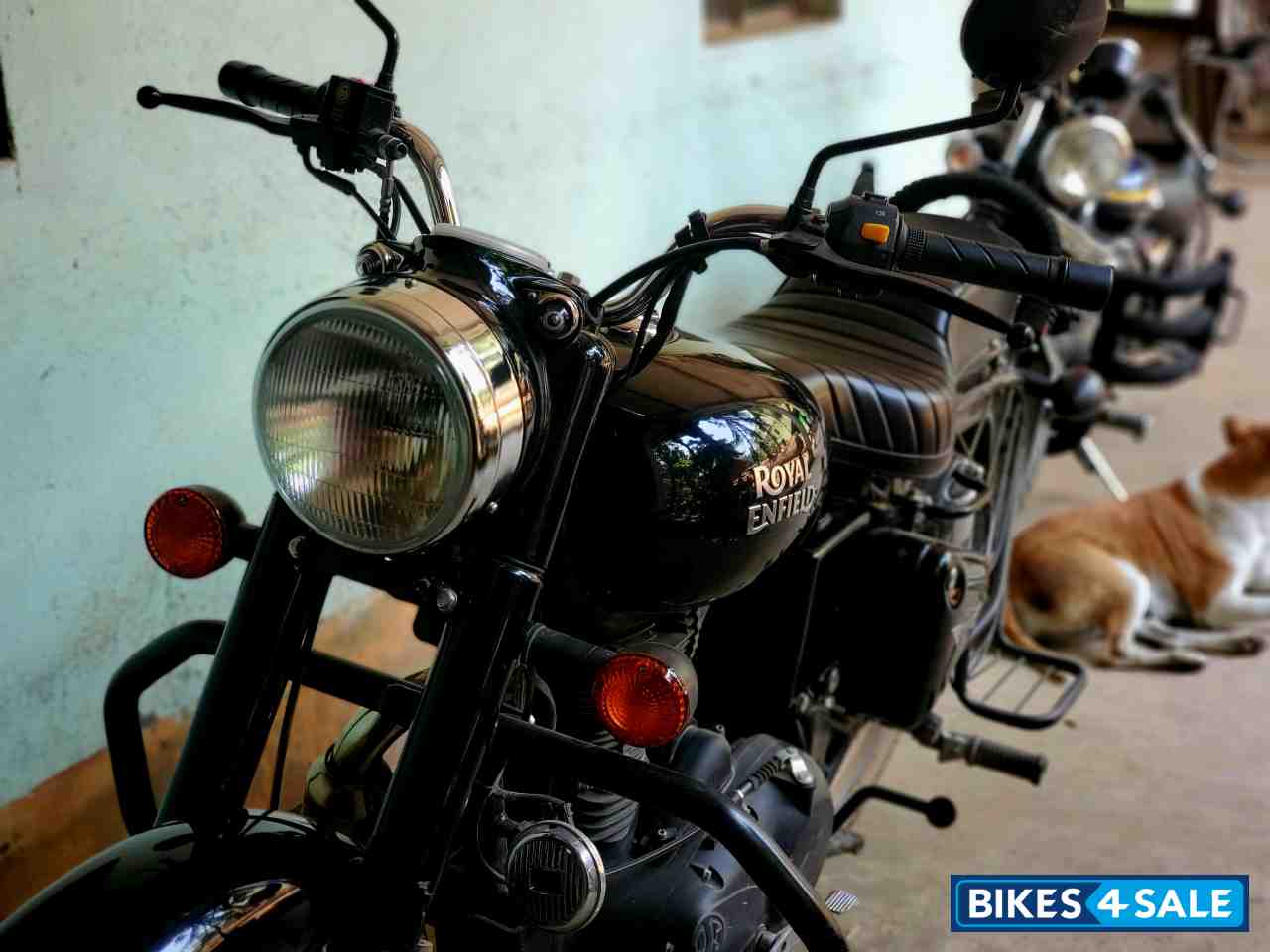 Black L Royal Enfield Bullet 350 ES BS6