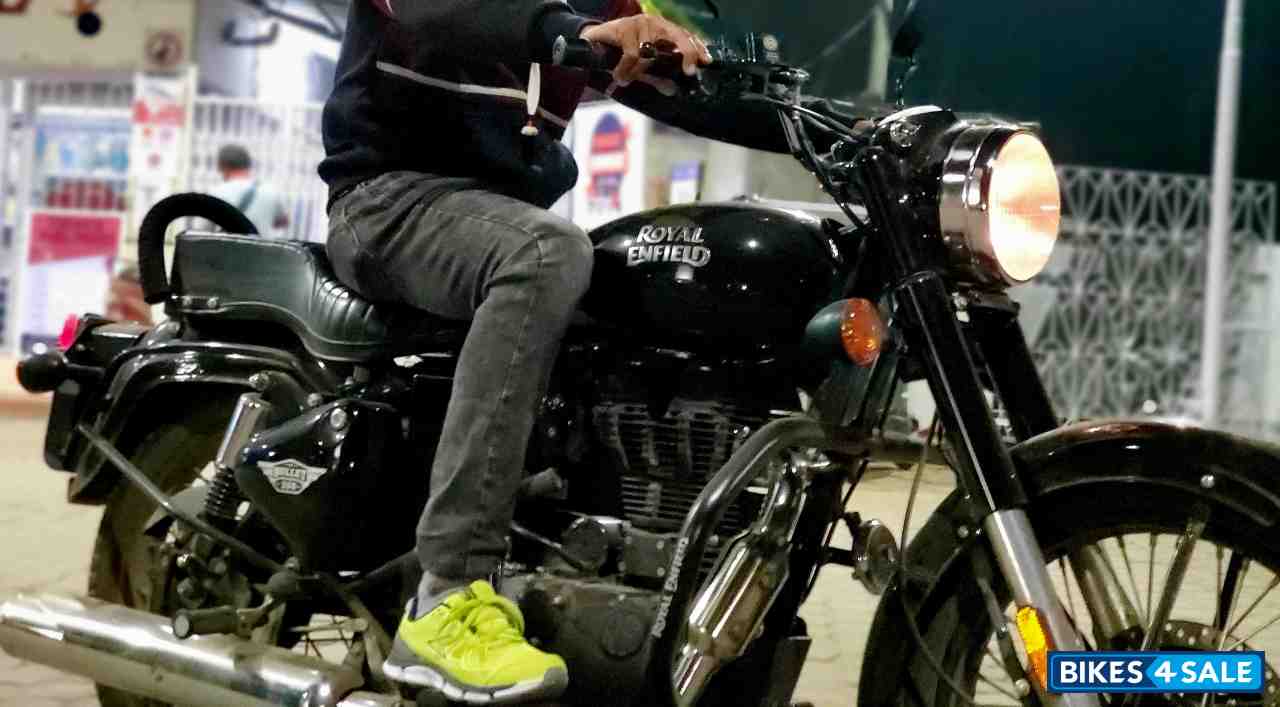 Black L Royal Enfield Bullet 350 ES BS6
