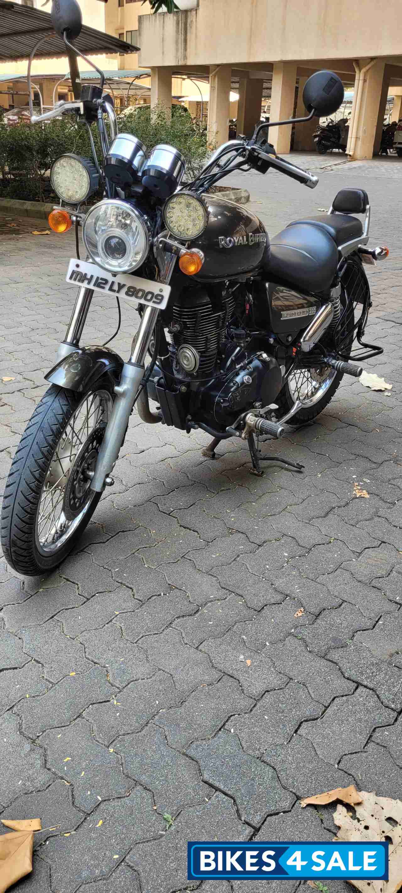 Royal Enfield Thunderbird 500