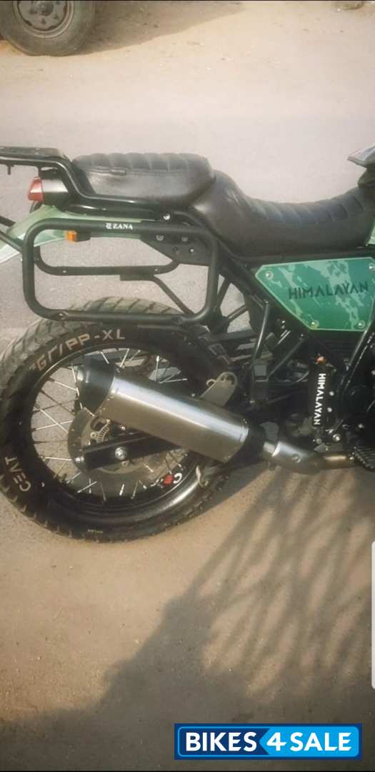 Pine Green Royal Enfield Himalayan BS VI