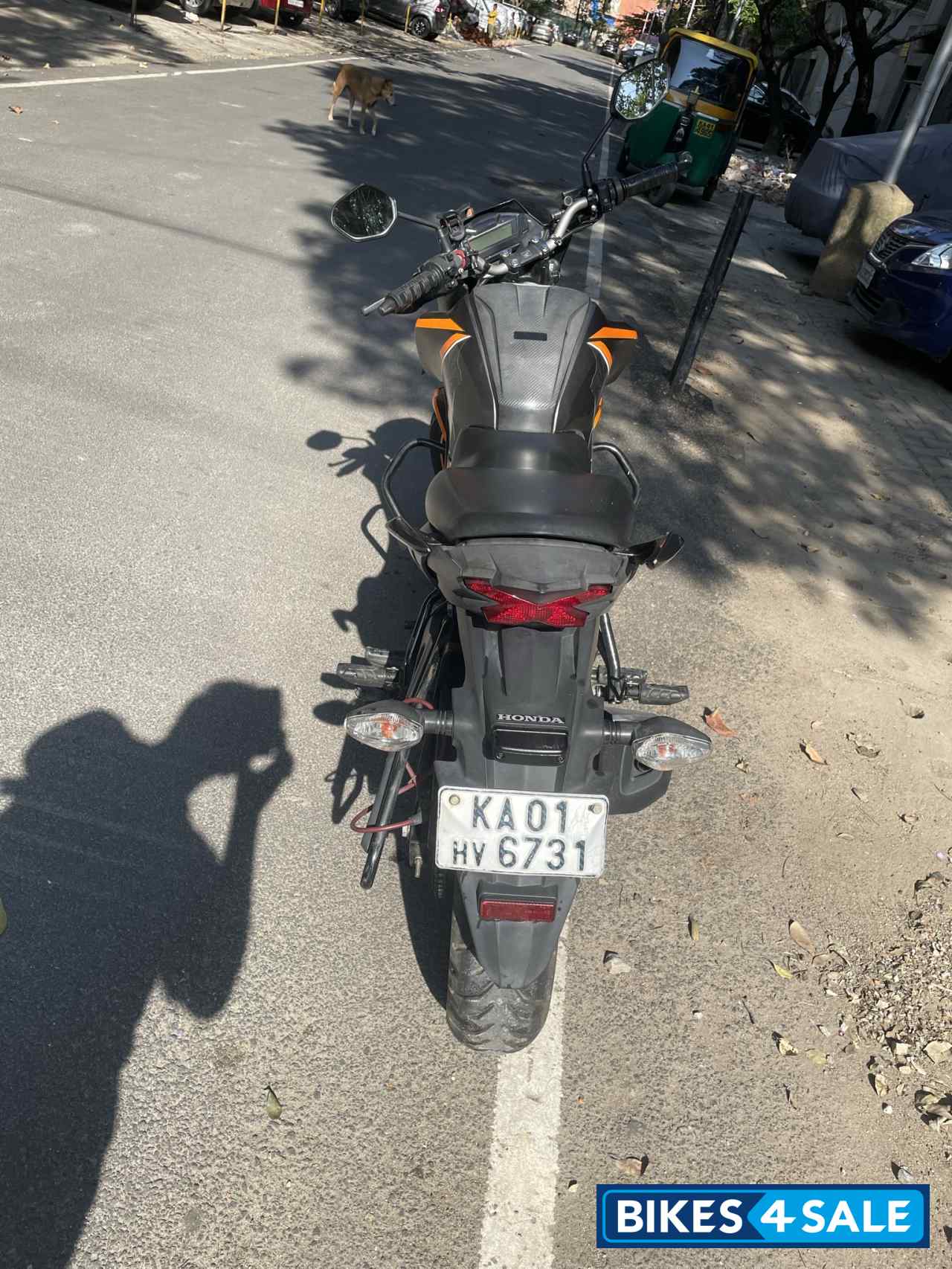 Honda CB Hornet 160R