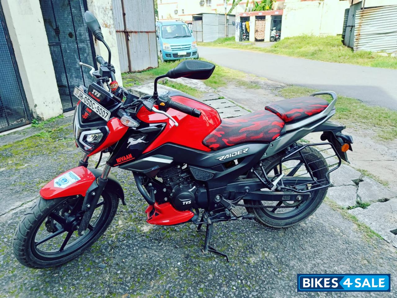 Red TVS Raider 125