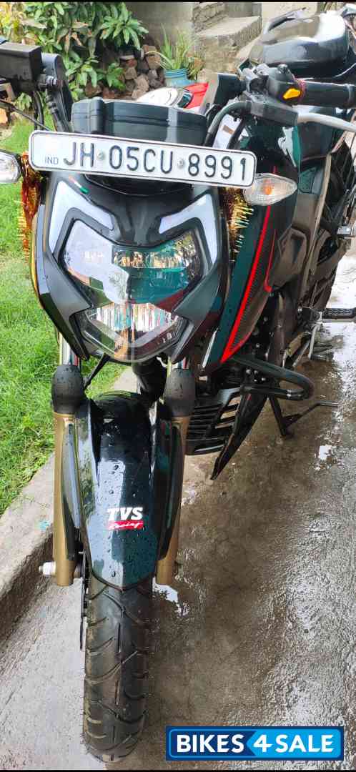TVS Apache RTR 200 4V ABS