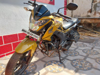 Honda CB Hornet 160R