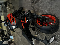 KTM Duke 200 ABS
