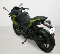 Bajaj Pulsar RS 200