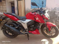 Red TVS Apache RTR 160 4V BS6